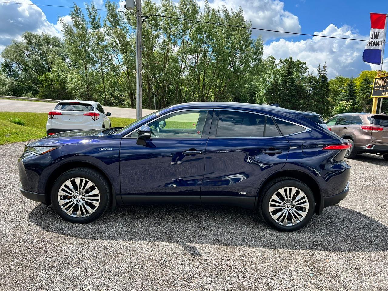 2021 Toyota Venza XLE AWD CERTIFIED Photo