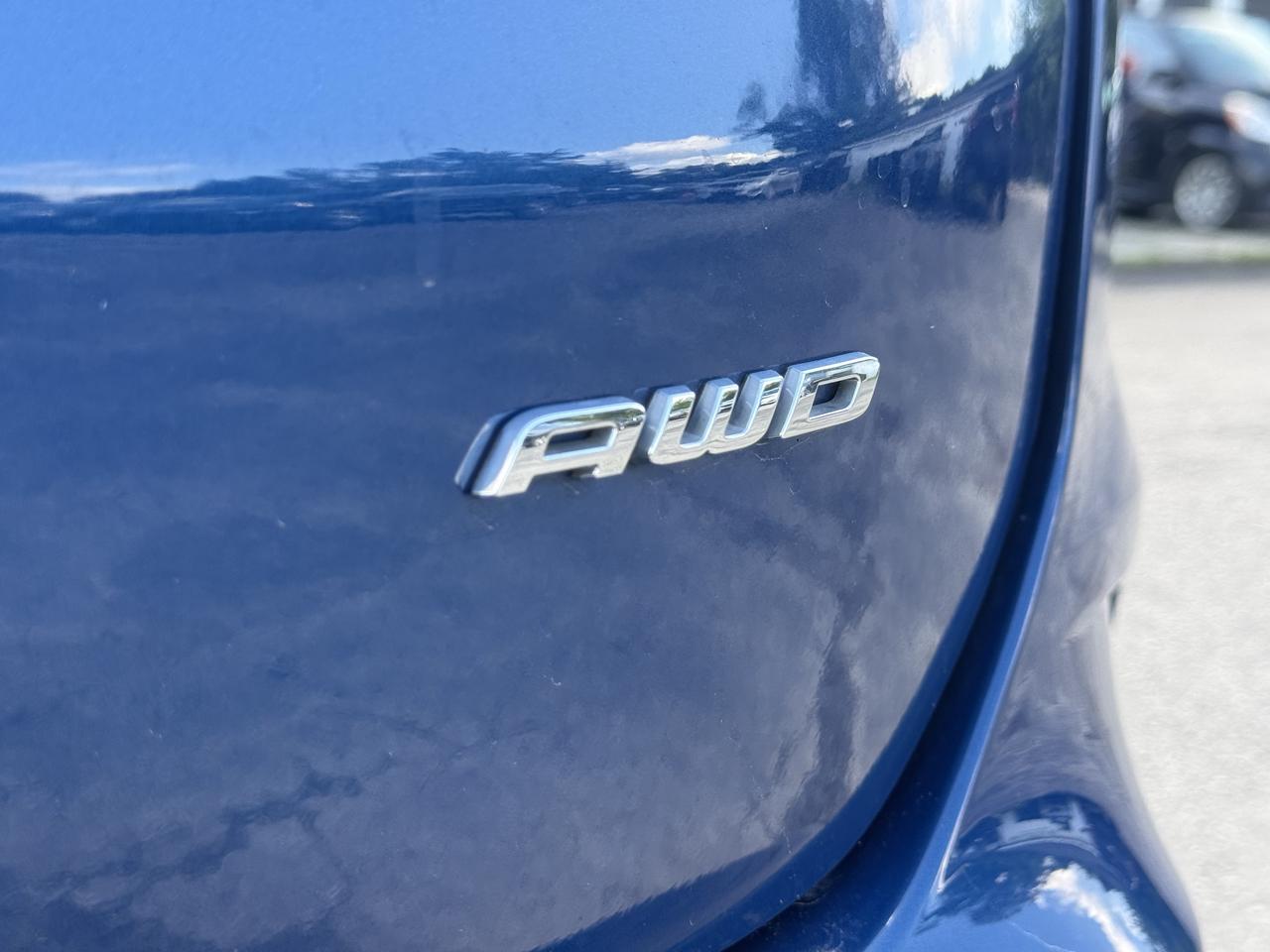 2024 Ford Edge Titanium Photo