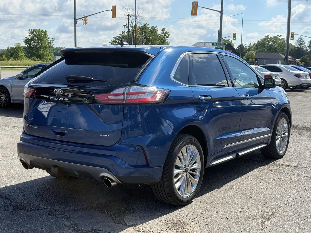 2024 Ford Edge Titanium Photo