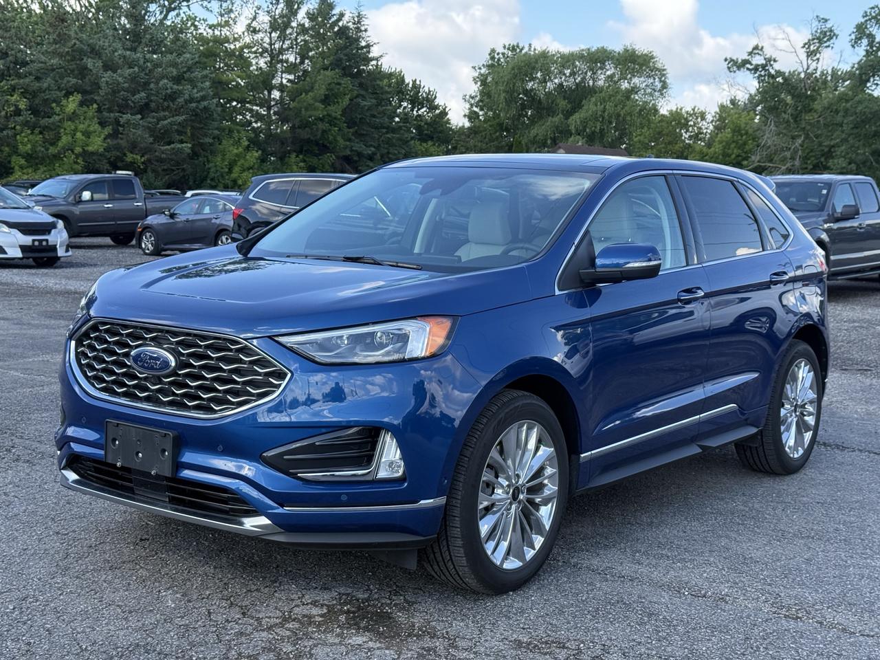2024 Ford Edge Titanium Photo