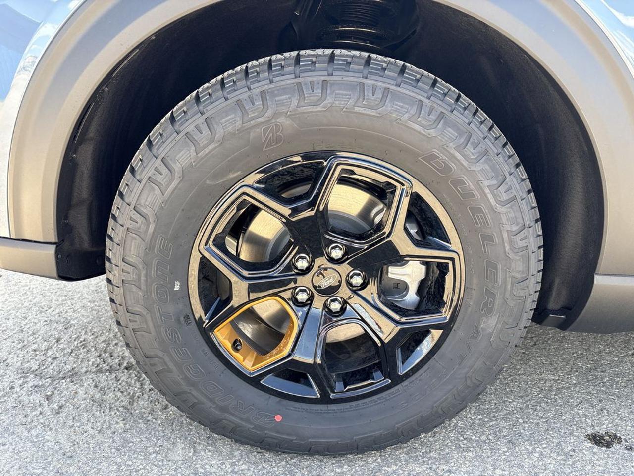 2026 Ford Explorer TREMOR 800A Photo2