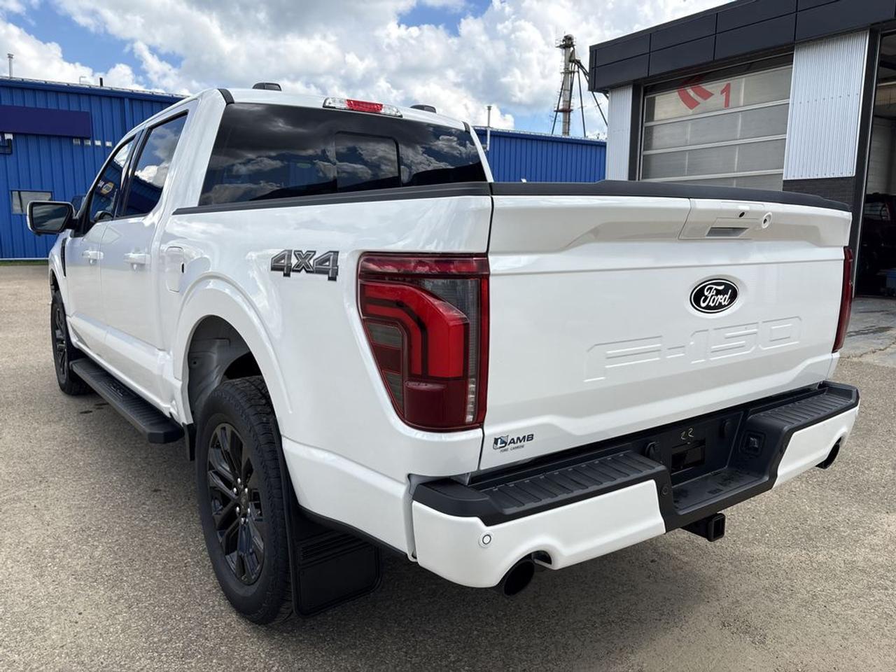 2026 Ford F-150 LARIAT 5.5' Box 501A Photo4