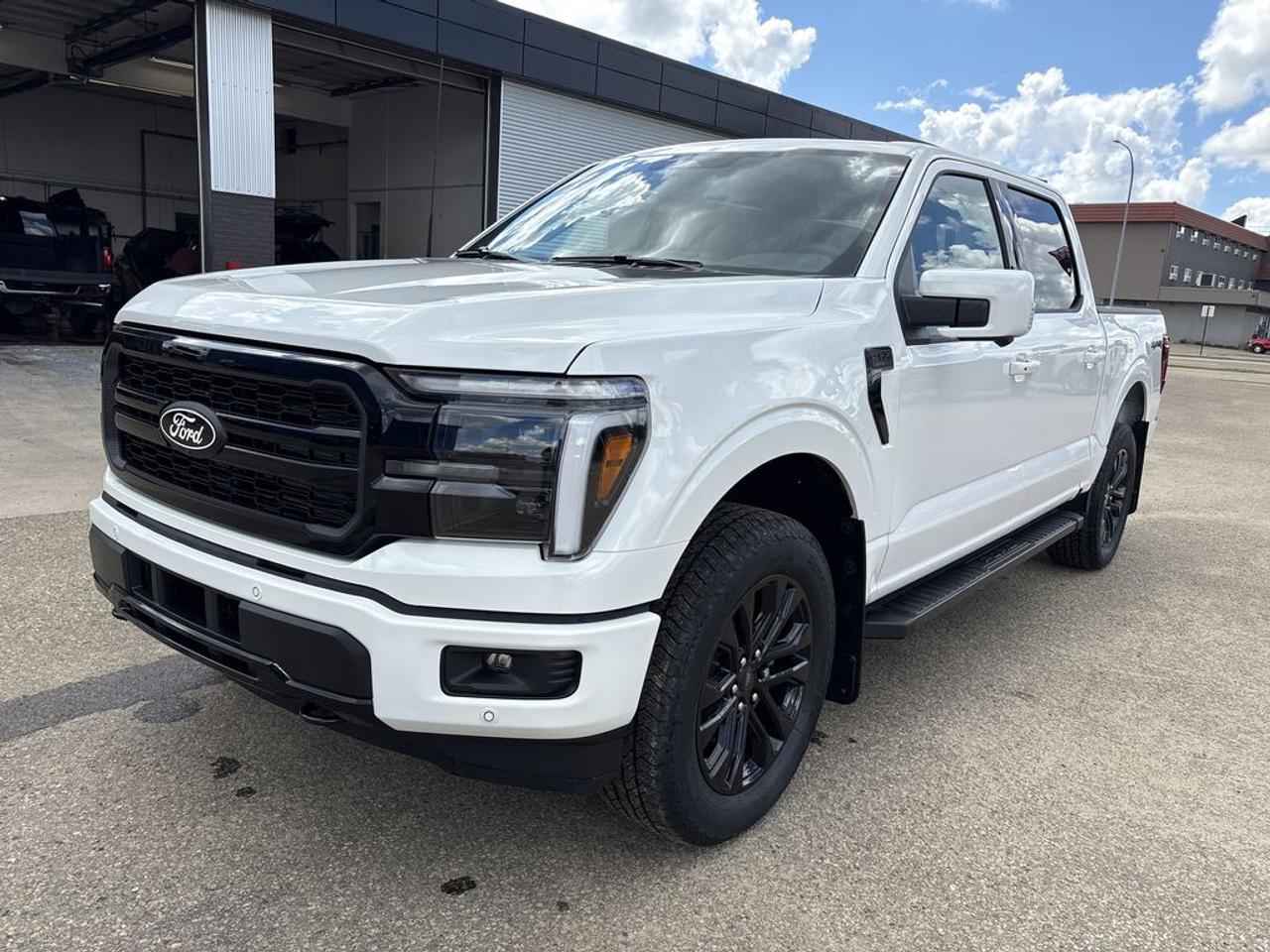 2026 Ford F-150 LARIAT 5.5' Box 501A Photo1