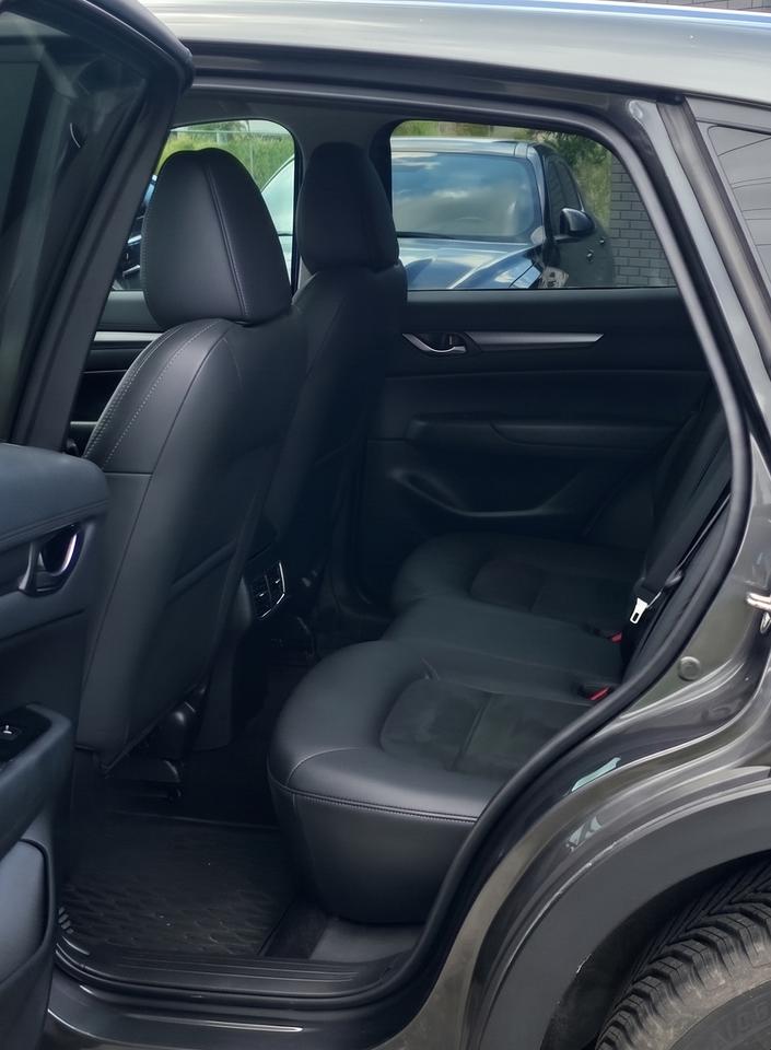 2020 Mazda CX-5 GS / ONE OWNER / NO ACCIDENTS / LEATHER / PWR SEAT Photo