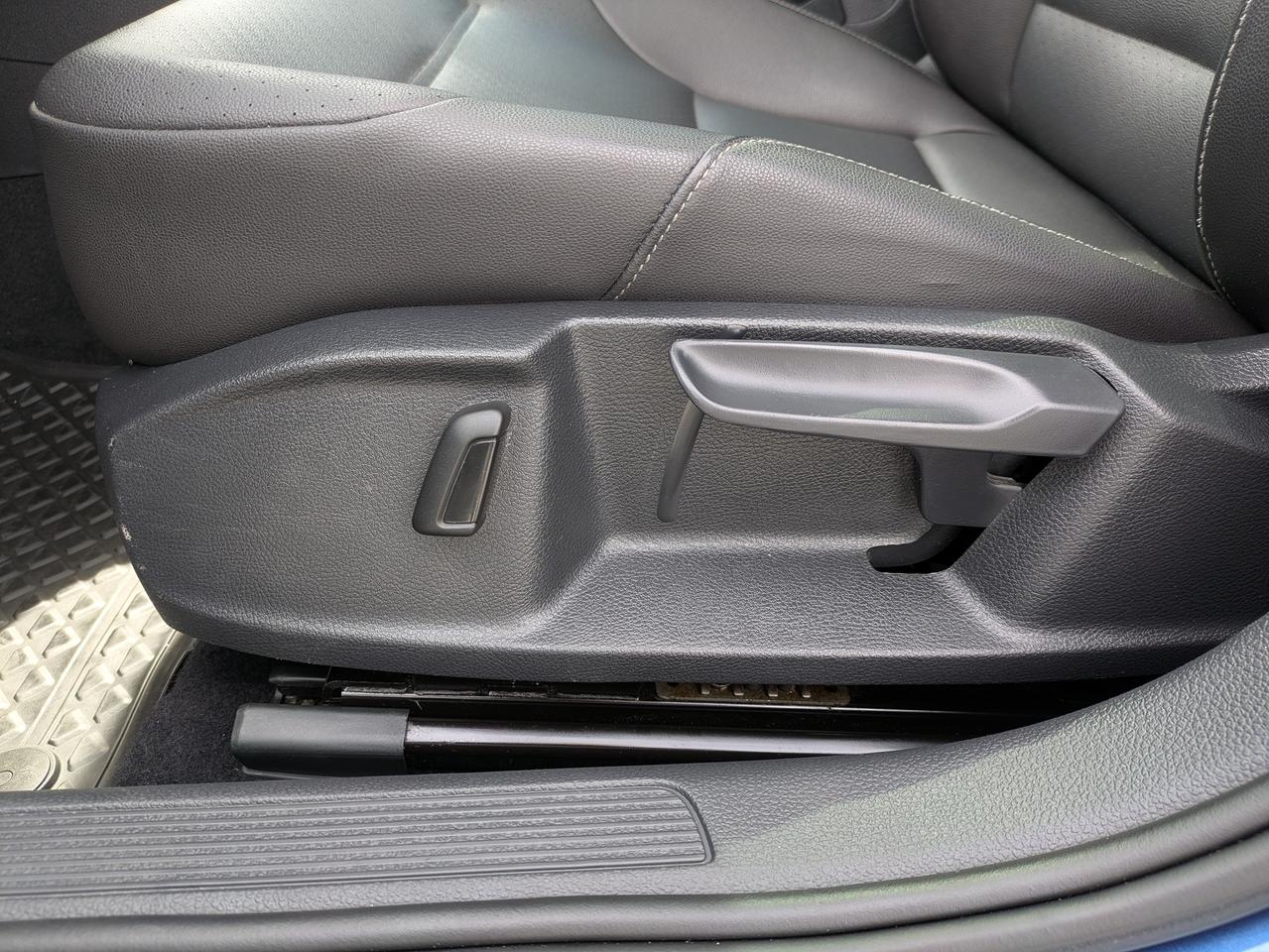 2015 Volkswagen Golf COMFORTLINE Photo