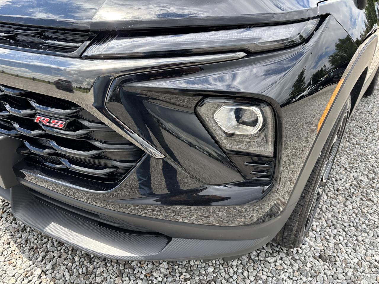 2025 Chevrolet TrailBlazer RS One Owner | Clean CarFax | Factory Warranty! Photo