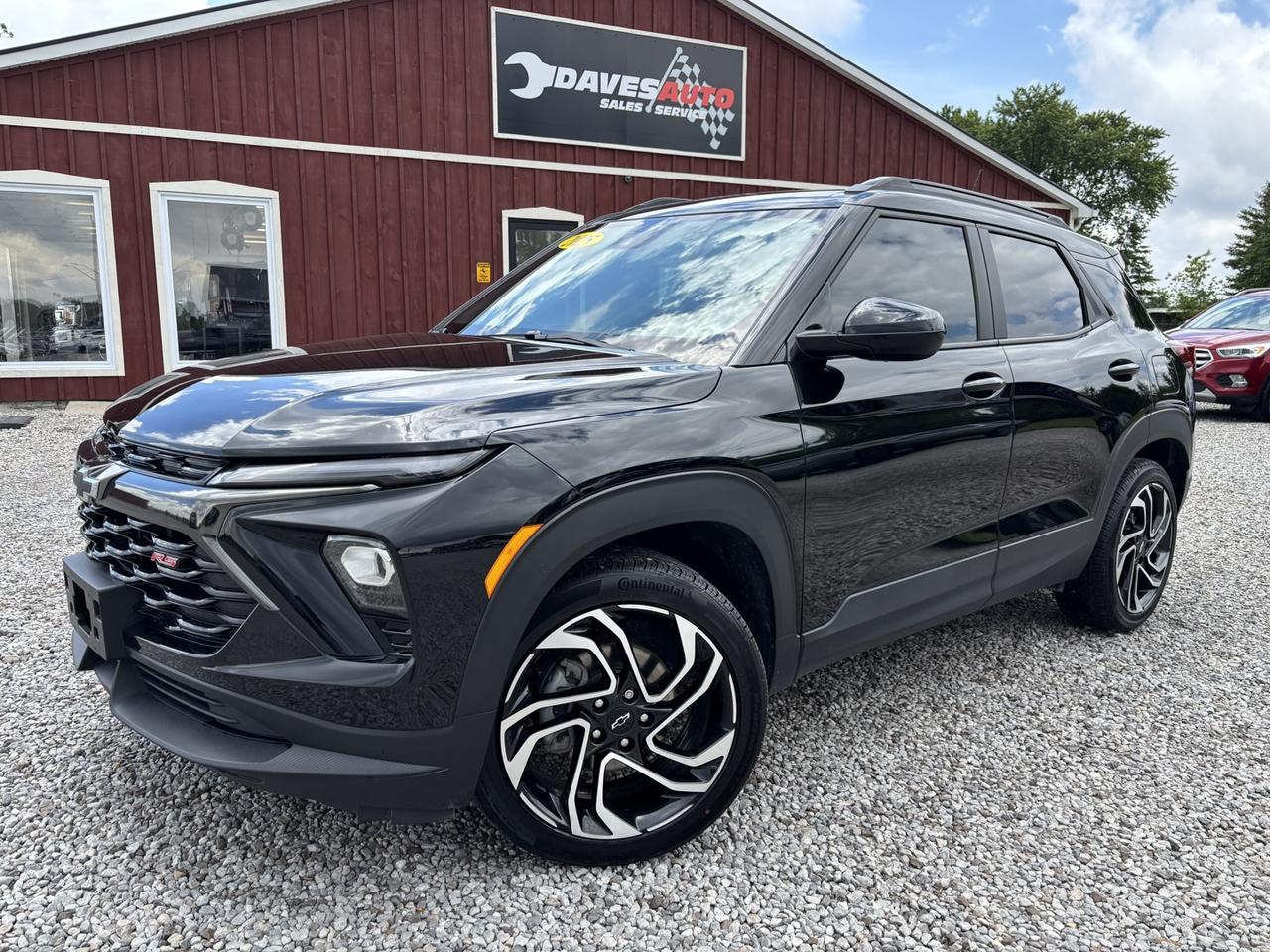2025 Chevrolet TrailBlazer RS One Owner | Clean CarFax | Factory Warranty! Photo