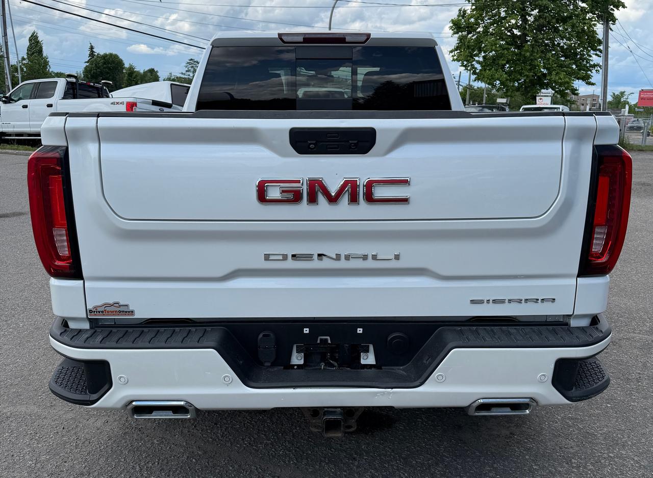 2020 GMC Sierra 1500 Denali Photo3