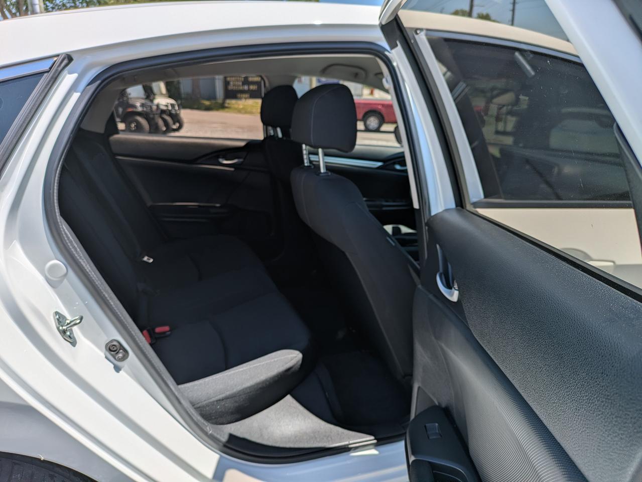 2018 Honda Civic LX CVT Photo