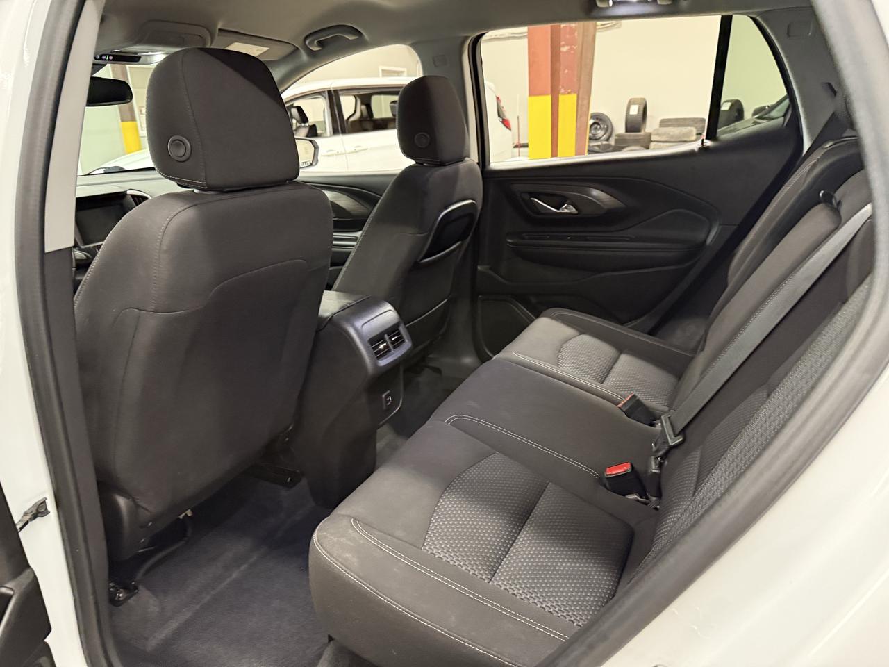 2024 GMC Terrain SLE Photo
