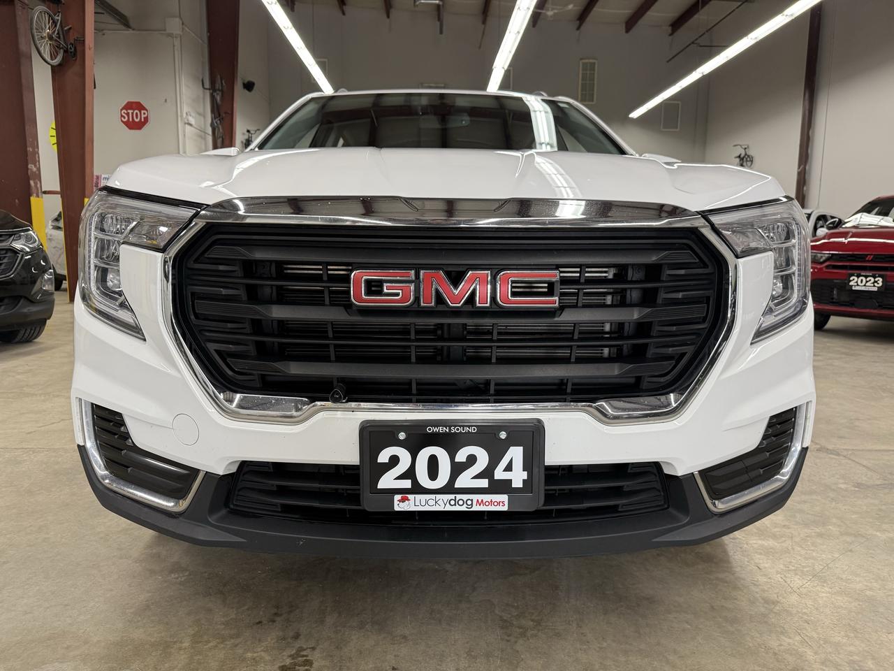 2024 GMC Terrain SLE Photo