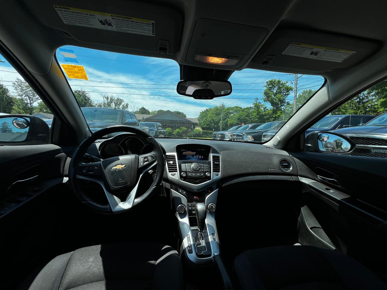 2014 Chevrolet Cruze 1LT Photo