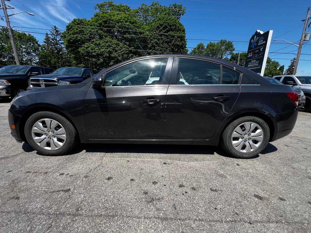 2014 Chevrolet Cruze 1LT Photo