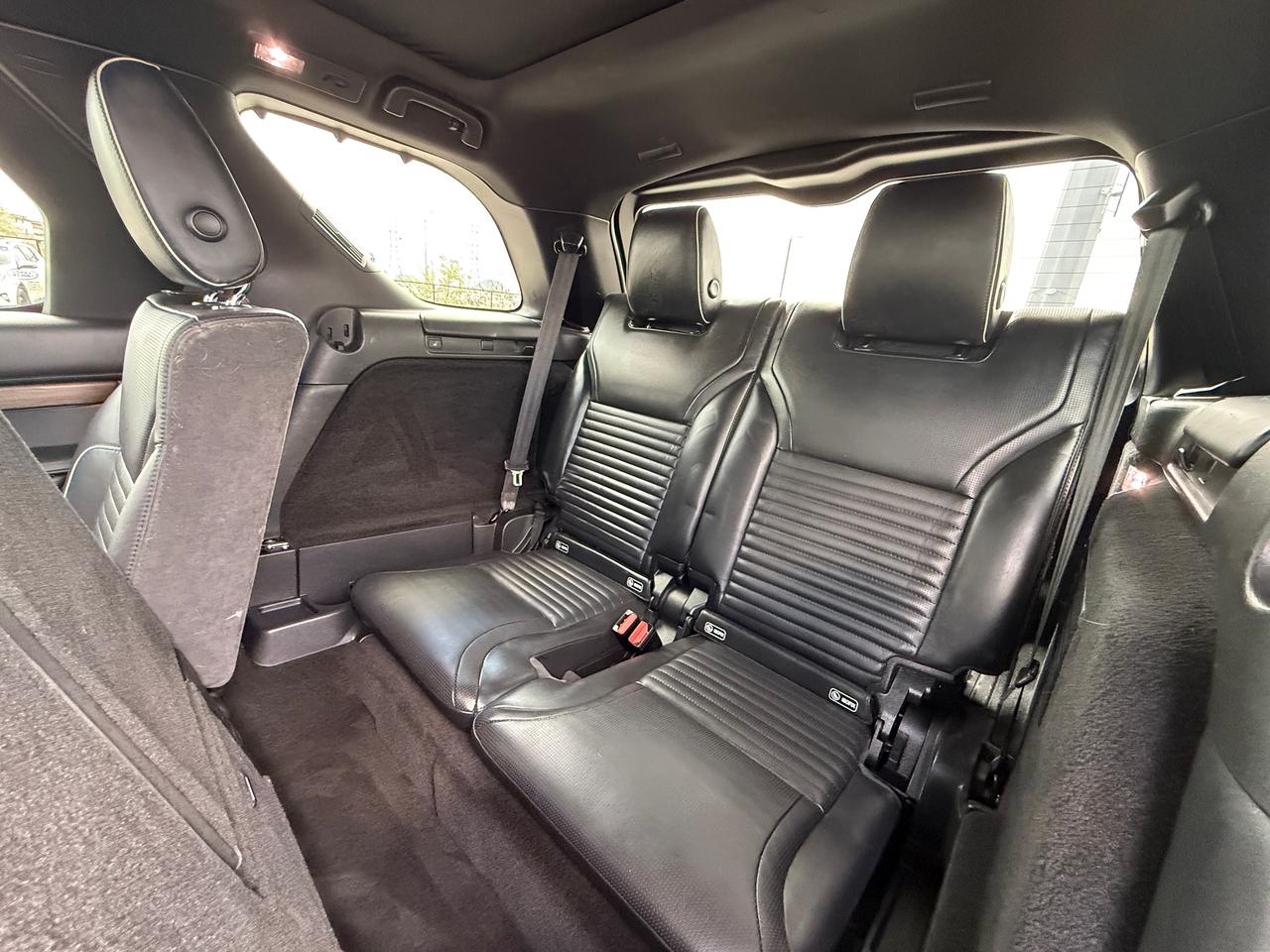 2019 Land Rover Discovery HSE LUXURY Photo