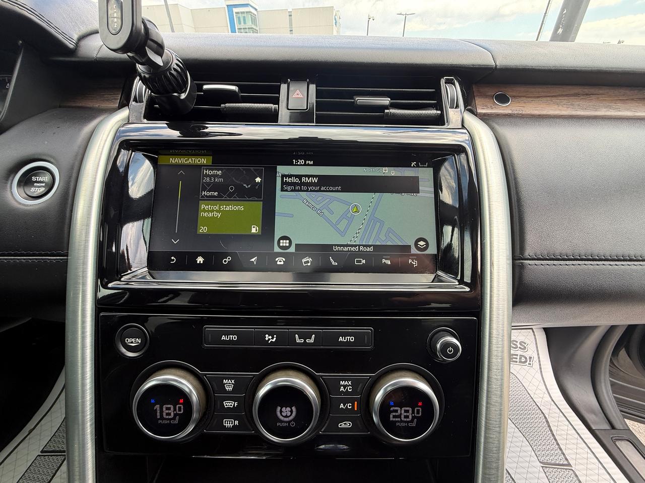2019 Land Rover Discovery HSE LUXURY Photo