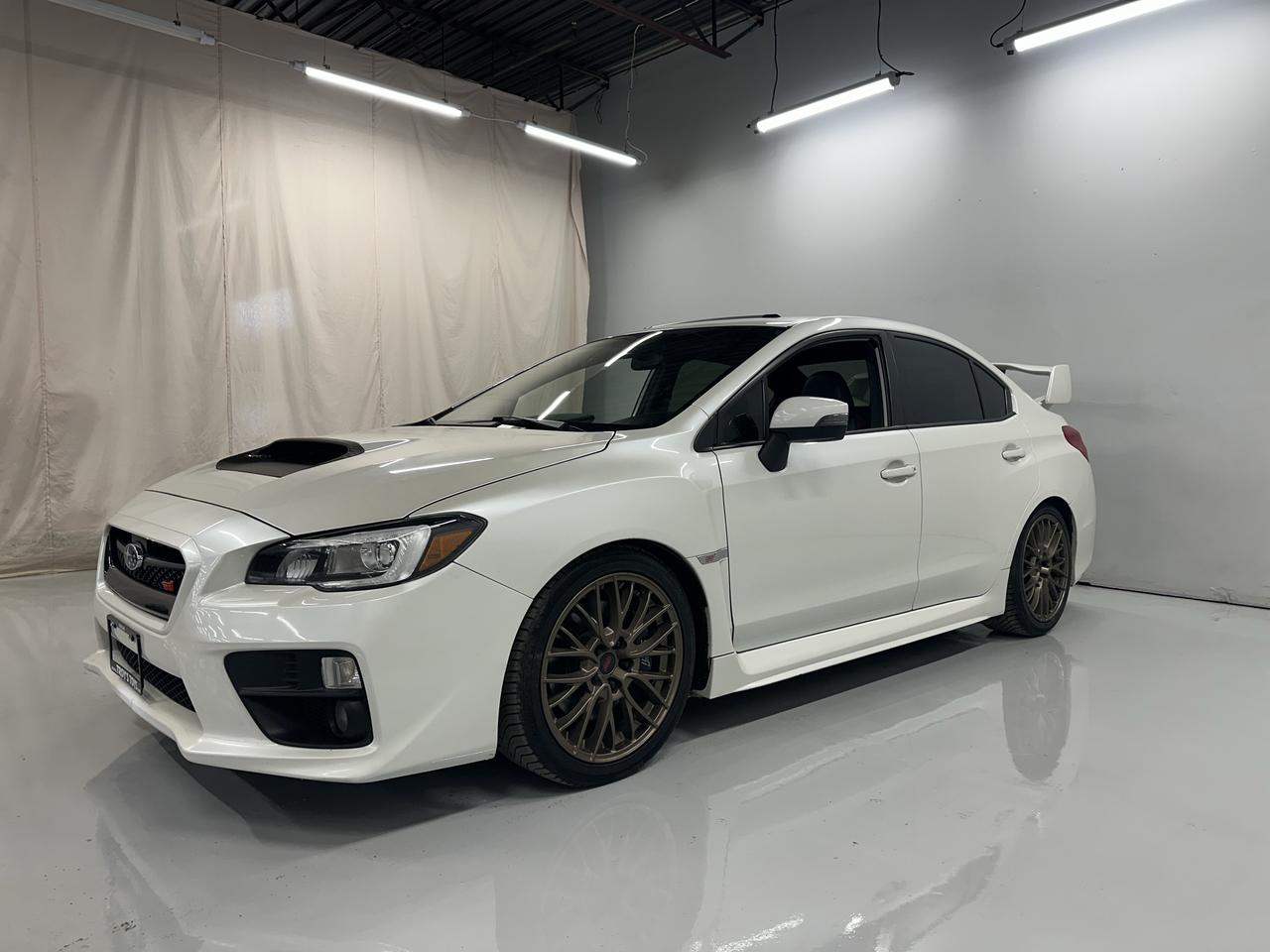 2015 Subaru WRX 4dr Sdn STI Man w/Sport Pkg Photo3