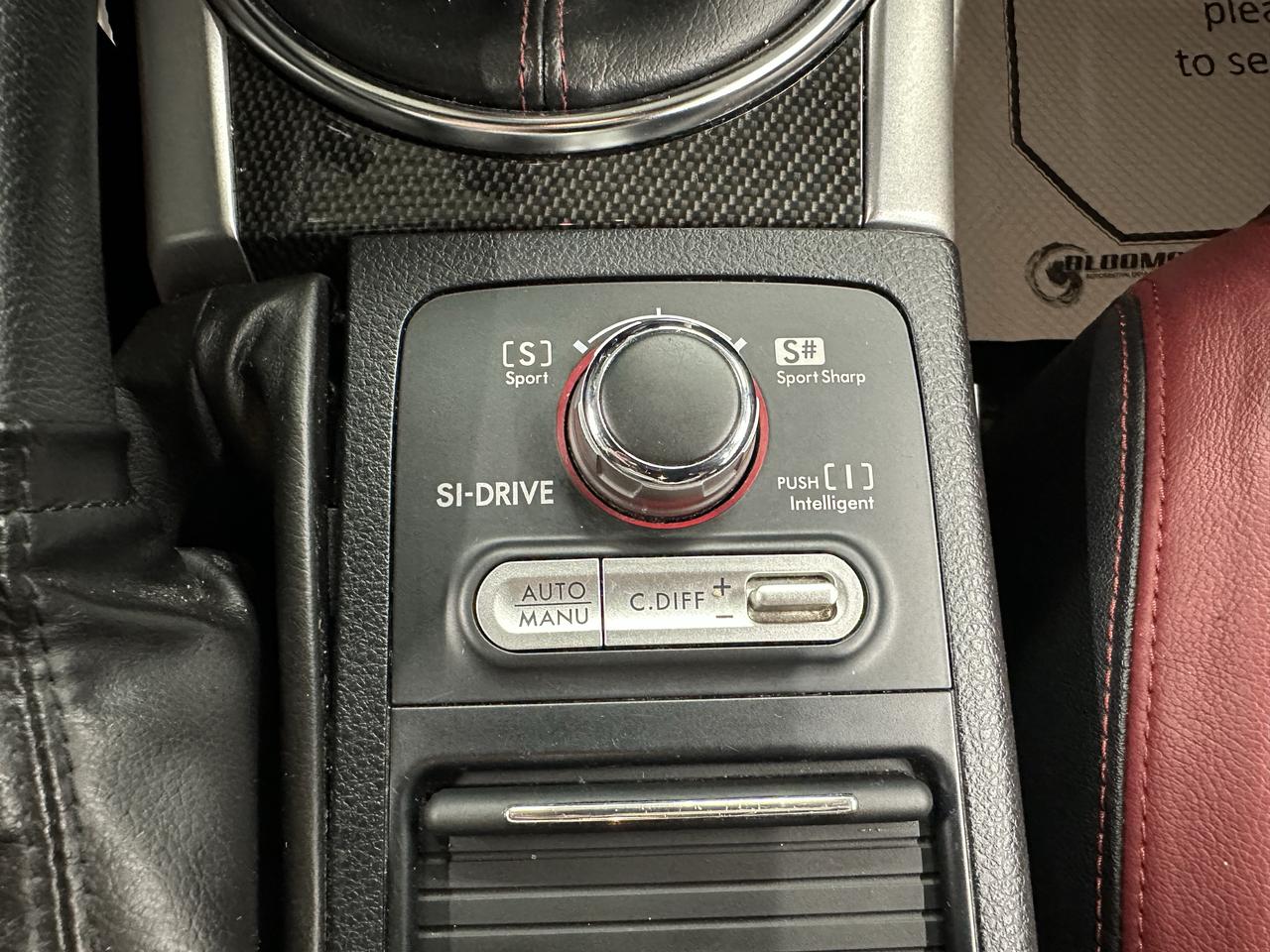 2015 Subaru WRX 4dr Sdn STI Man w/Sport Pkg Photo17