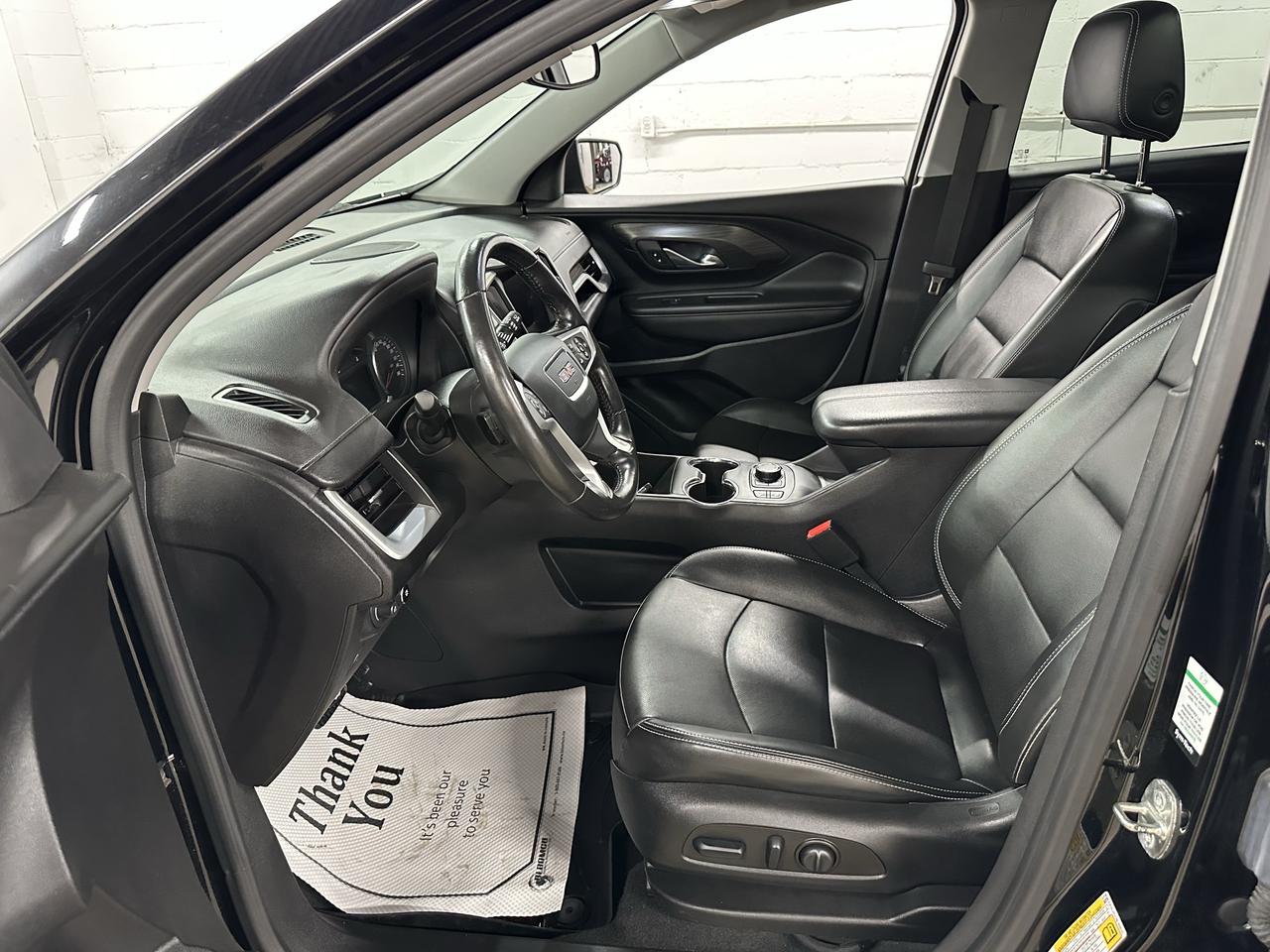 2022 GMC Terrain AWD 4DR SLT Photo8