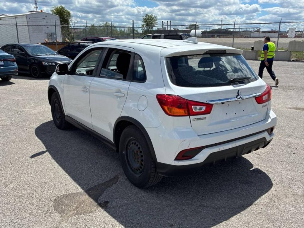 2018 Mitsubishi RVR * SE * LOW KM " Photo