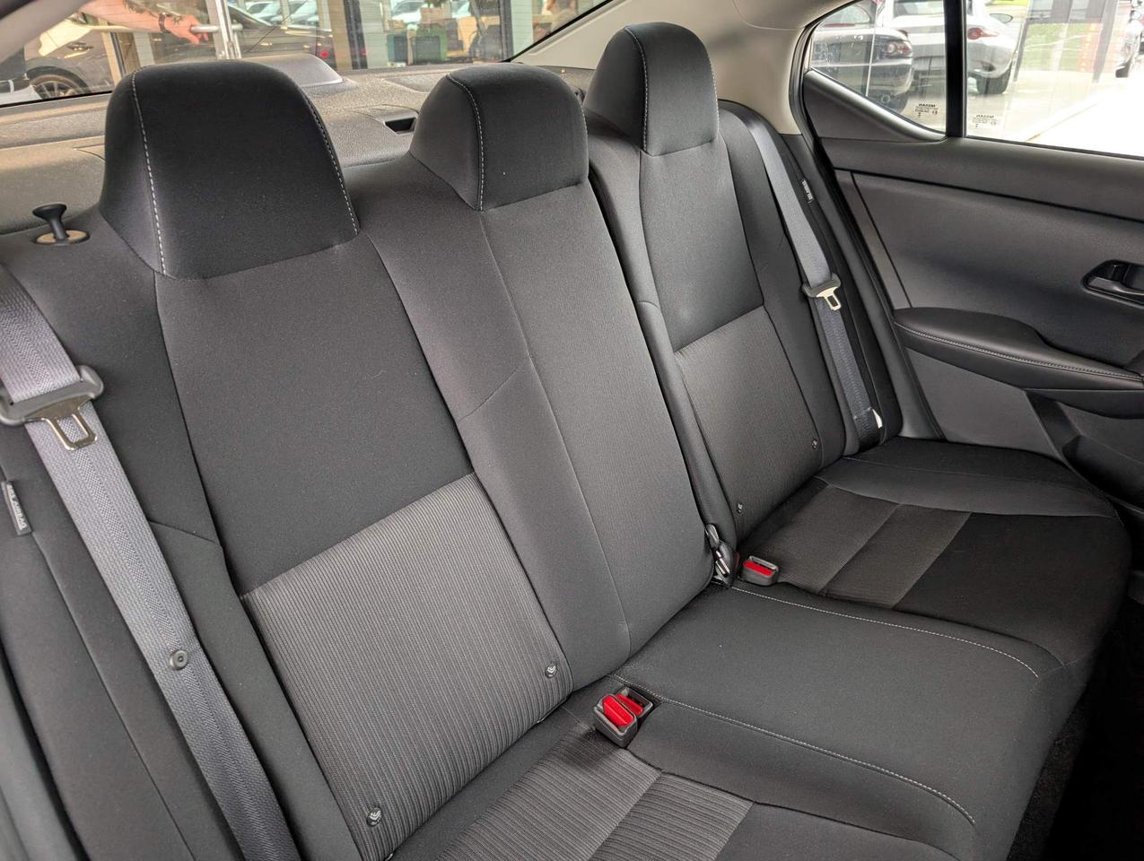 2024 Nissan Sentra SV Photo