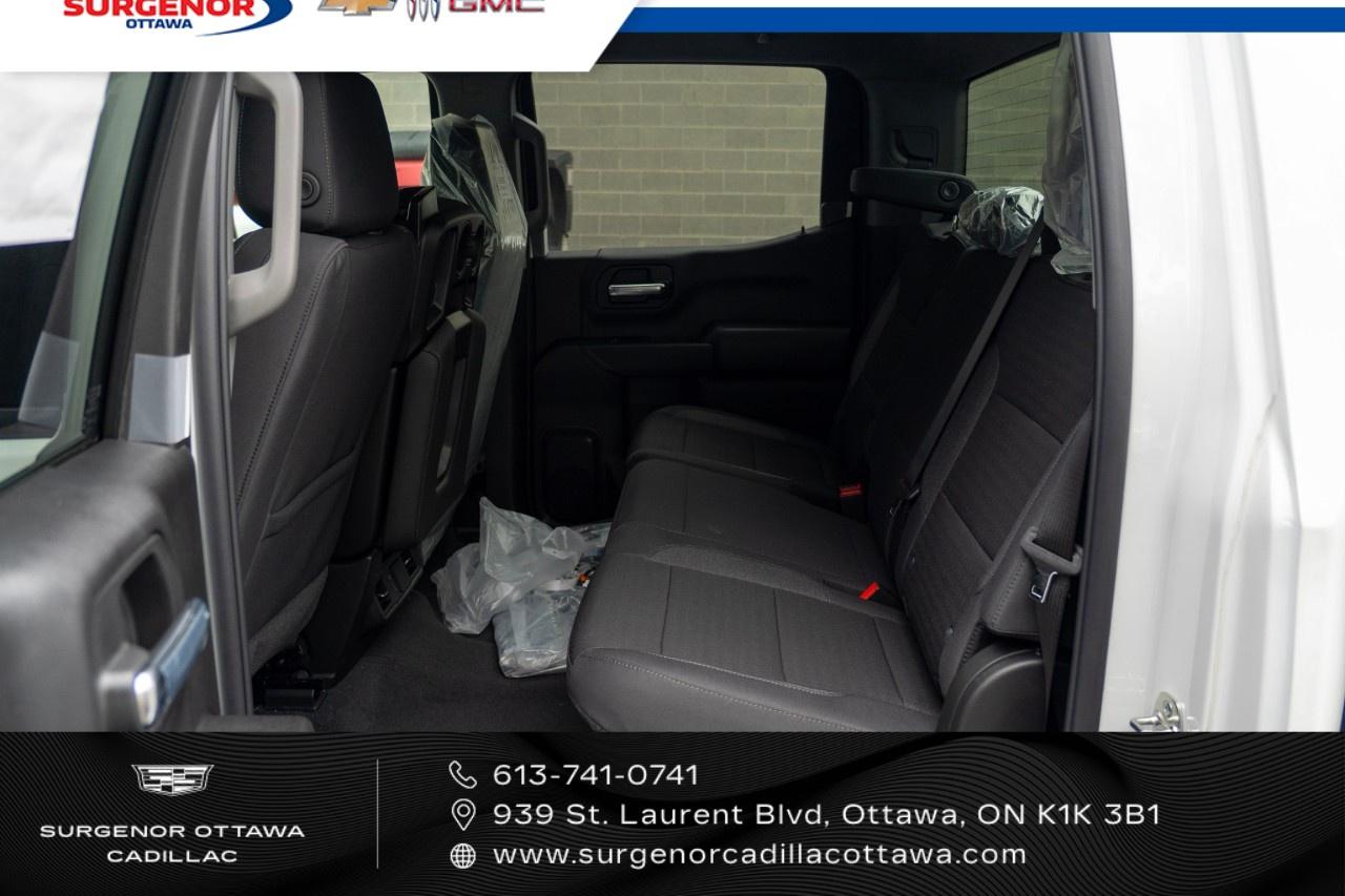 2026 GMC Sierra 1500 Crew Cab Short Box 4-Wheel Drive Pro Photo