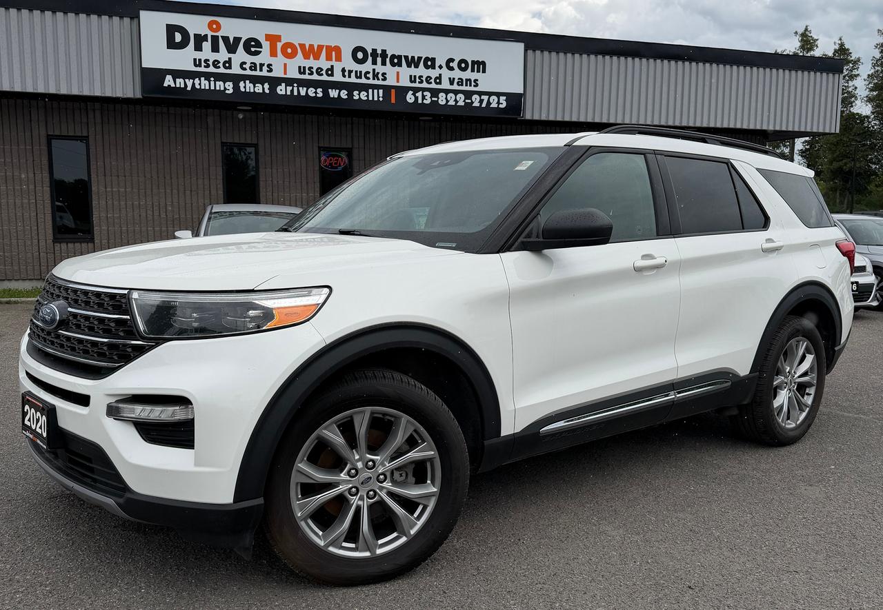 2020 Ford Explorer XLT - Photo #1