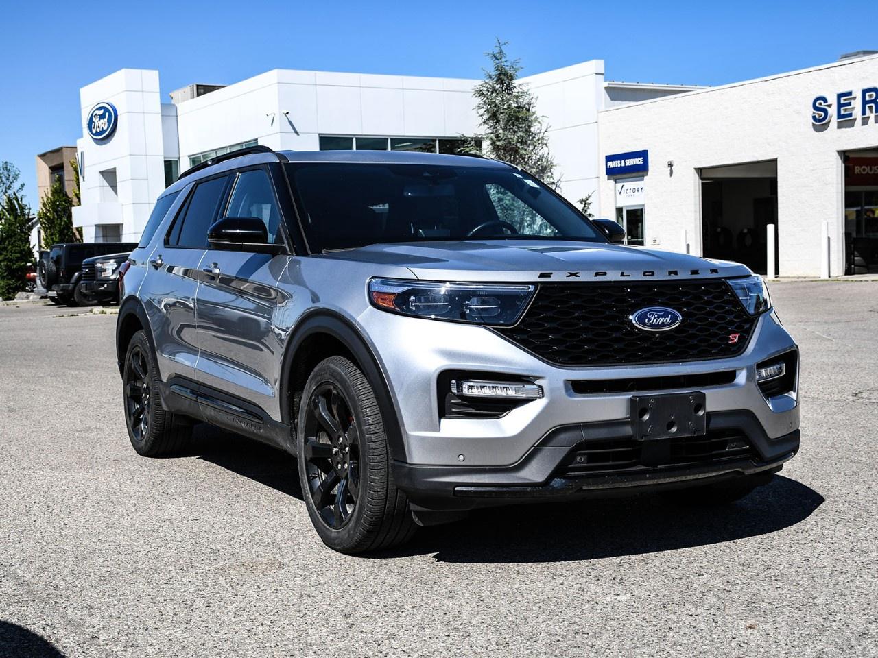 2023 Ford Explorer ST 4WD Photo
