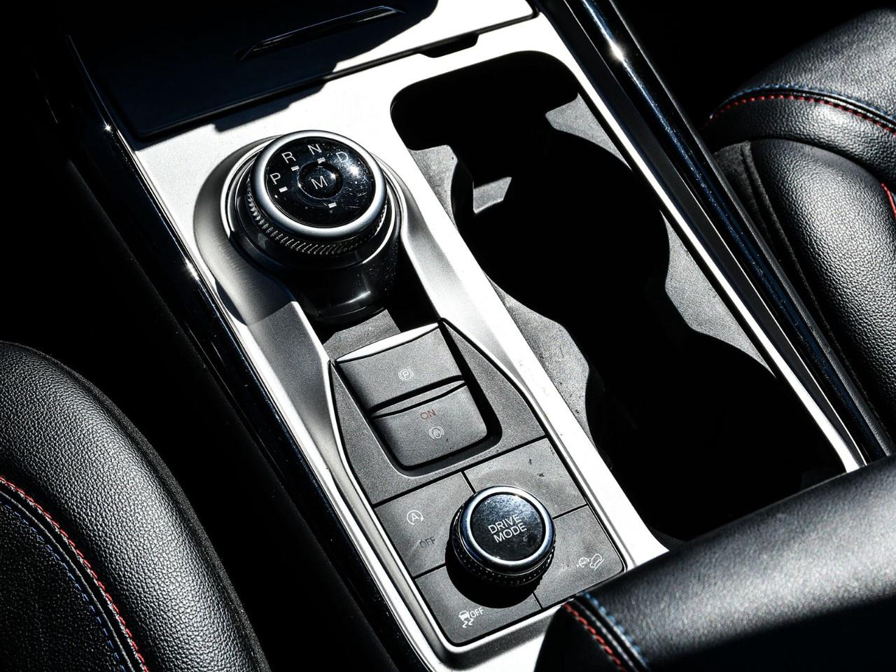2023 Ford Explorer ST 4WD Photo