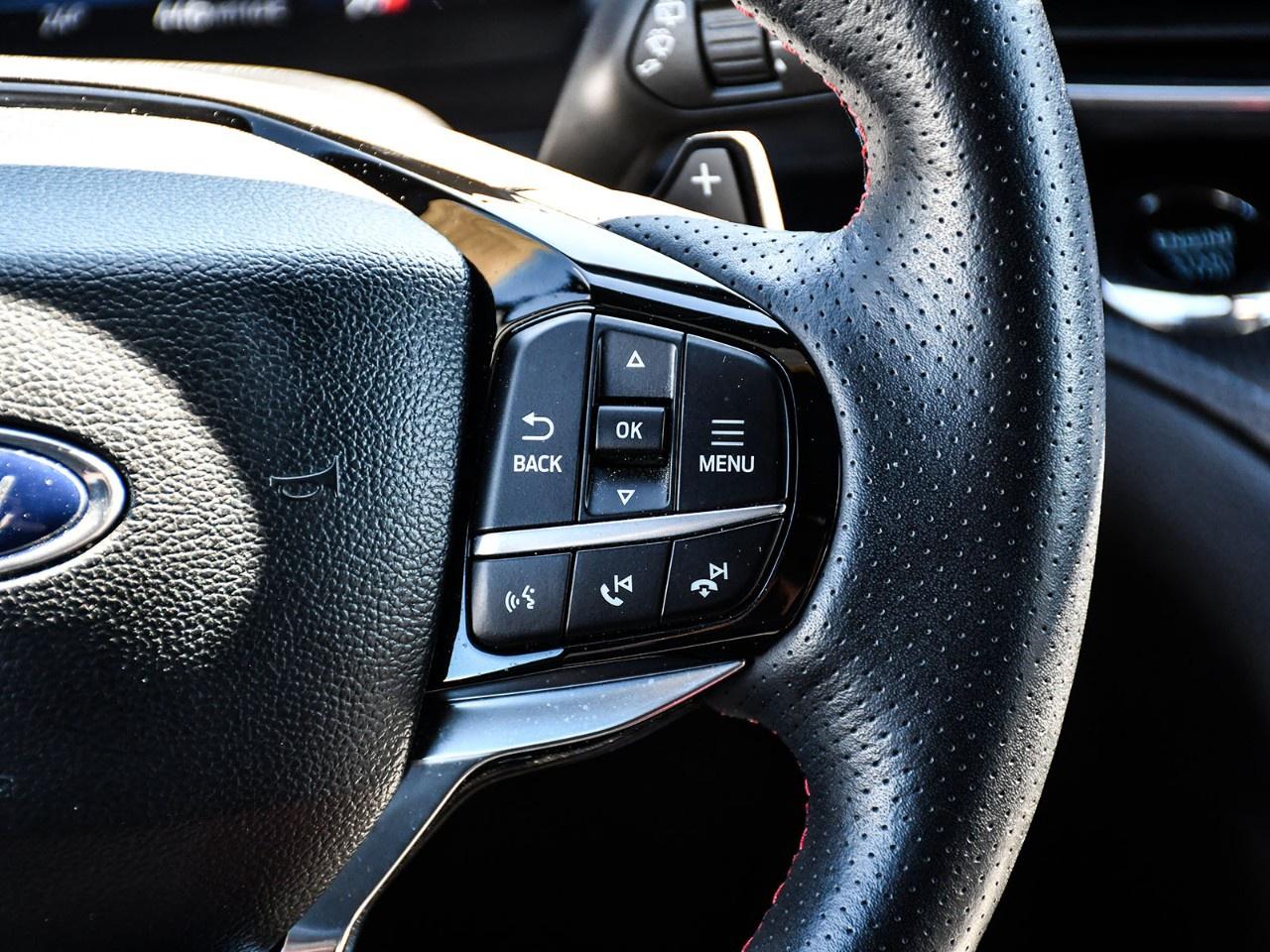2023 Ford Explorer ST 4WD Photo
