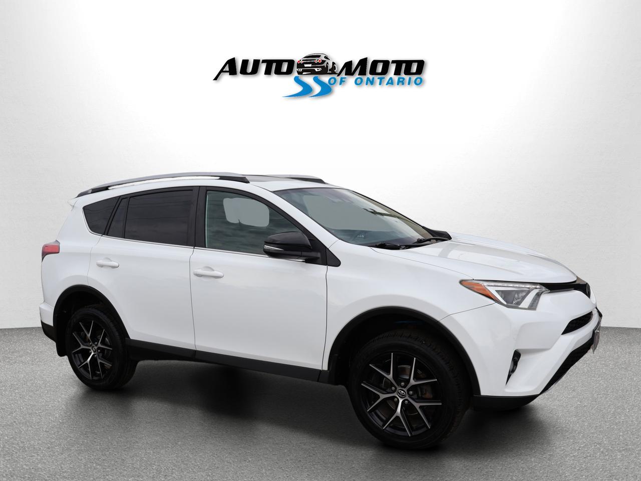 2017 Toyota RAV4 SE 4WD CERTIFIED *1 OWNER*ACCIDENT FREE* CAMERA NAV BLUETOOTH LEATHER HEATED SEATS SUNROOF CRUISE ALLOYS Photo