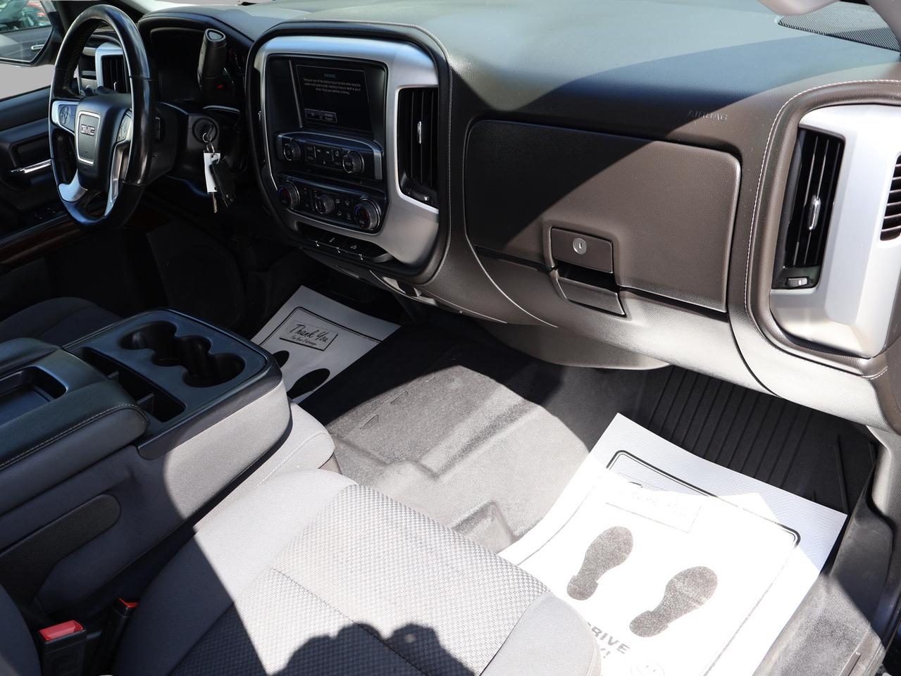 2018 GMC Sierra 1500 V8 SLE CREW 4WD CERTIFIED *CHEVROLET MAINTAIN* CAMERA BLUETOOTH CRUISE ALLOYS Photo
