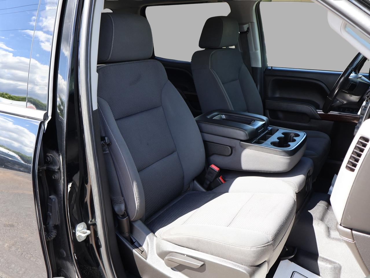 2018 GMC Sierra 1500 V8 SLE CREW 4WD CERTIFIED *CHEVROLET MAINTAIN* CAMERA BLUETOOTH CRUISE ALLOYS Photo