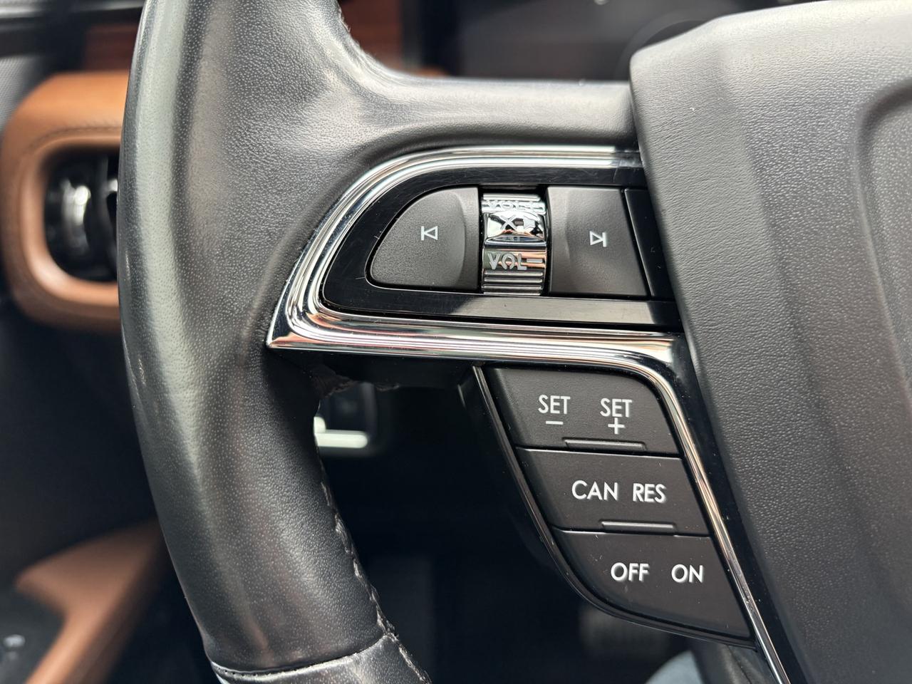 2021 Lincoln Nautilus Reserve AWD No Accidents! Photo