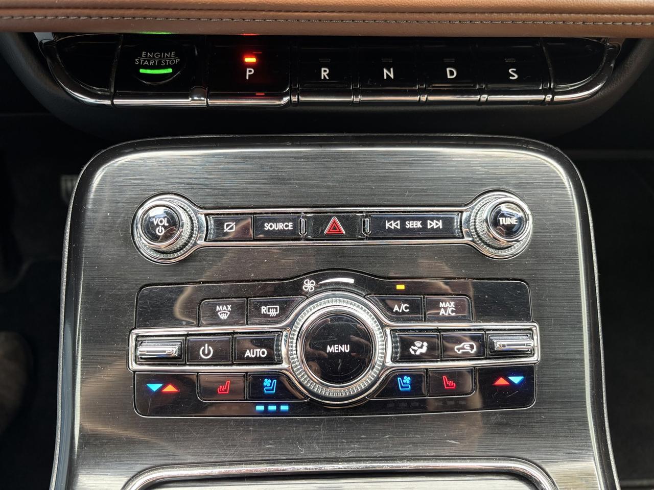 2021 Lincoln Nautilus Reserve AWD No Accidents! Photo