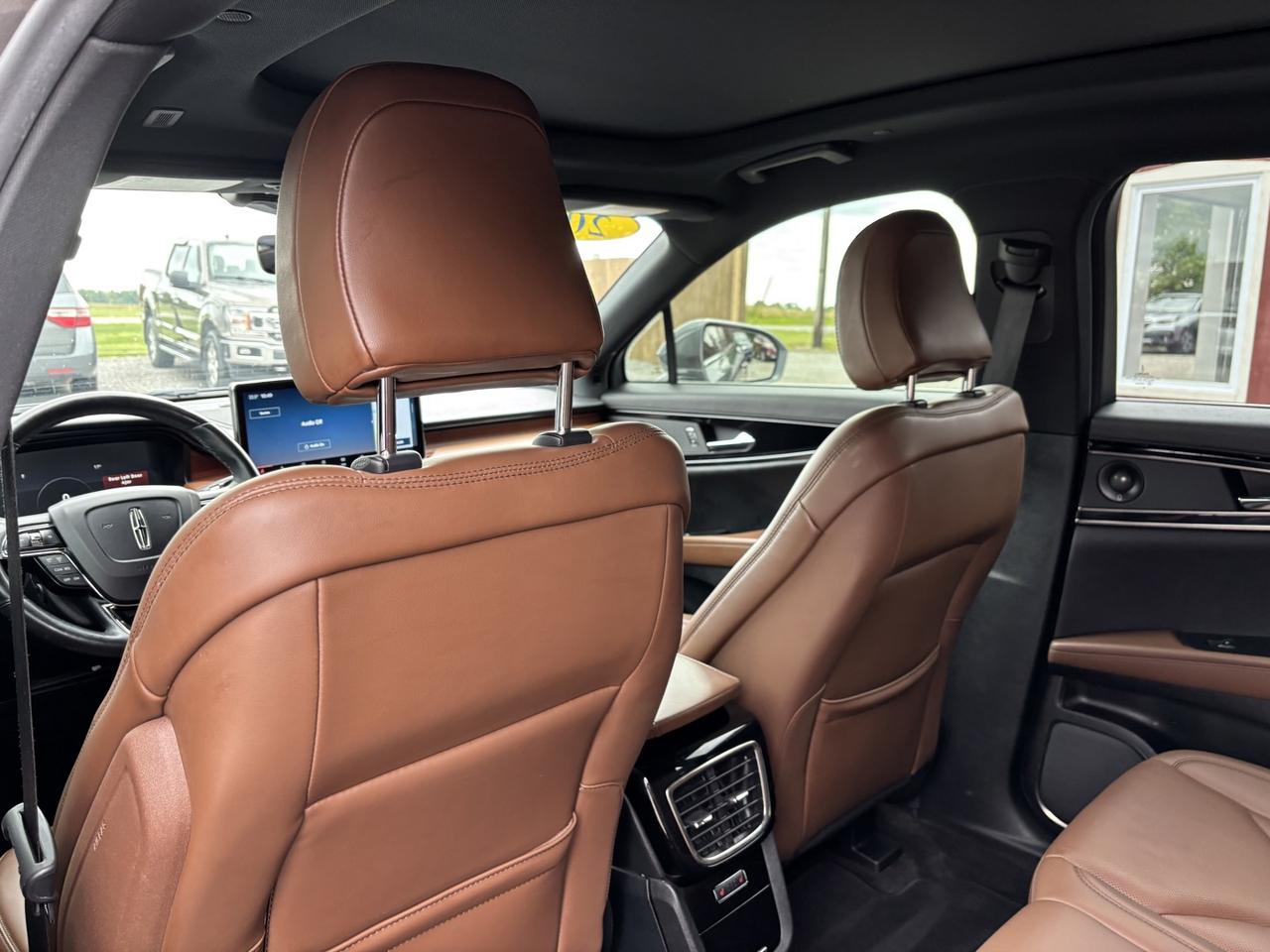 2021 Lincoln Nautilus Reserve AWD No Accidents! Photo