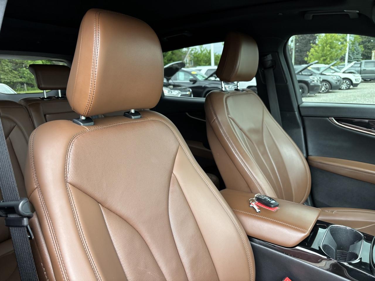 2021 Lincoln Nautilus Reserve AWD No Accidents! Photo