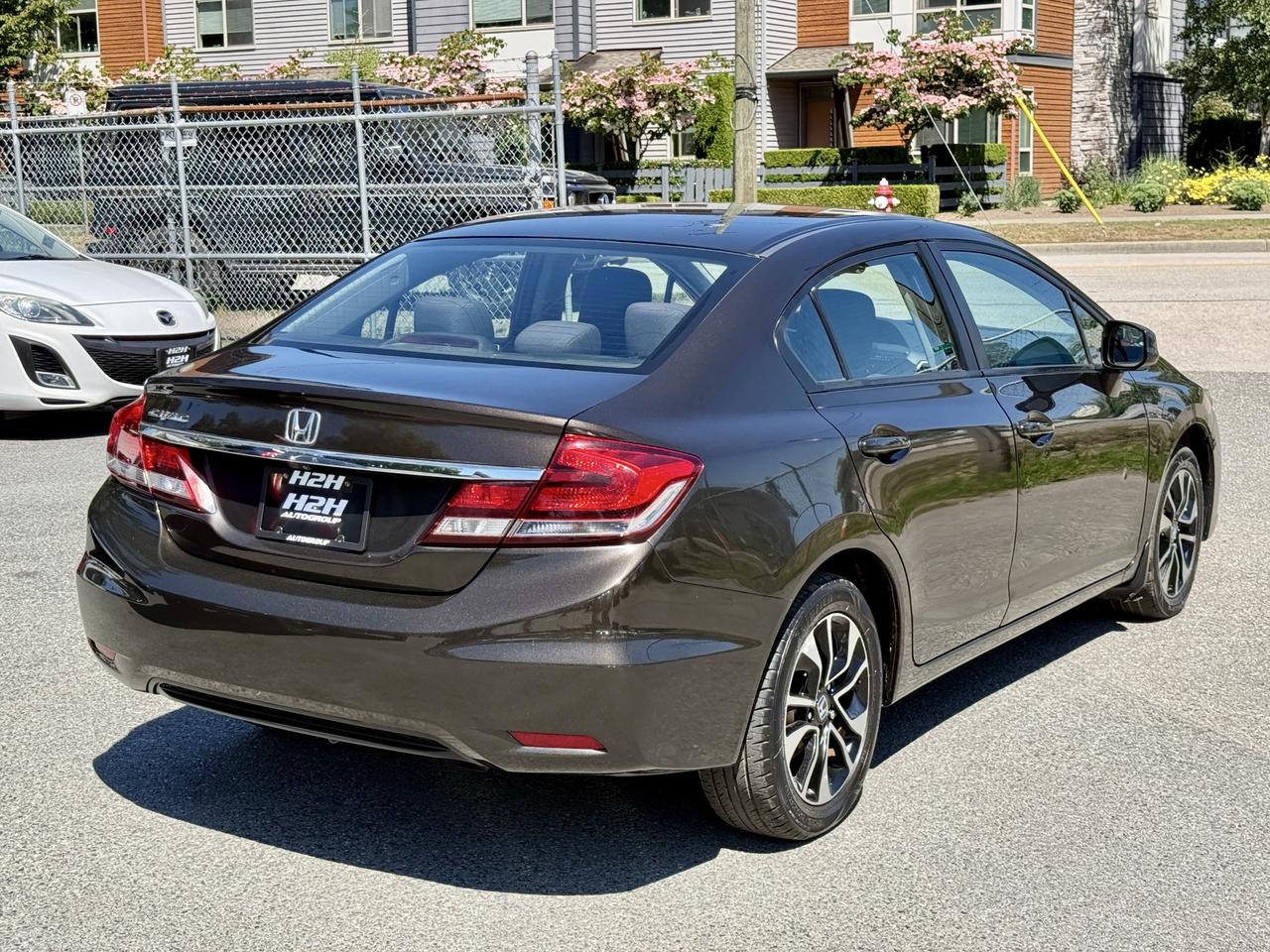 2013 Honda Civic FINANCING AVAILABLE Photo5