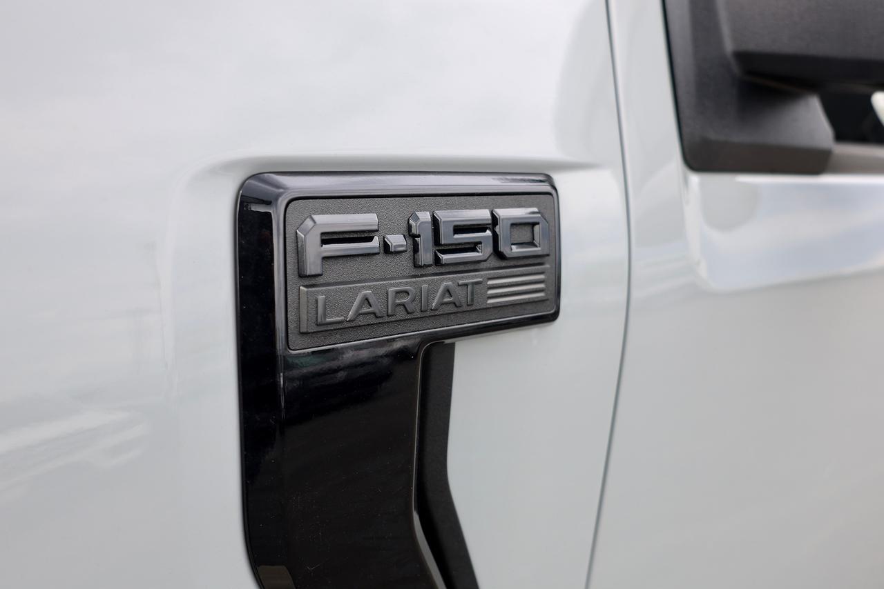 2024 Ford F-150 Lariat Crew Cab 3.5L PowerBoost Hybrid 4WD Photo