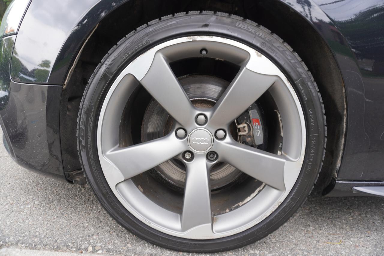 2013 Audi S5 6 SPD MANUAL / NO ACCIDENTS / LOADED / QUATTRO !! Photo