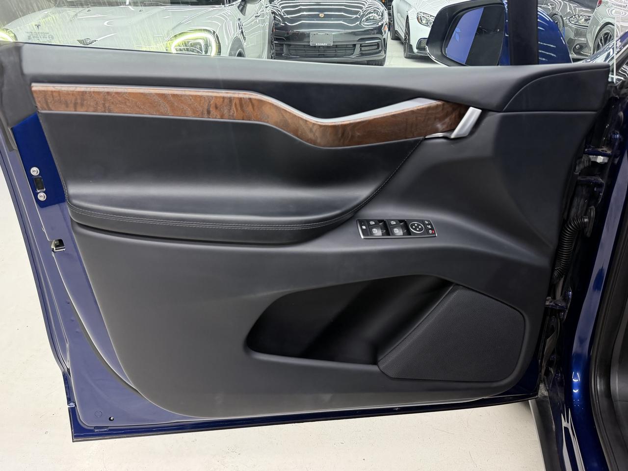 2020 Tesla Model X LONG RANGE PLUS|DUAL MOTOR|FULL SELF DRIVE|PANO| Photo
