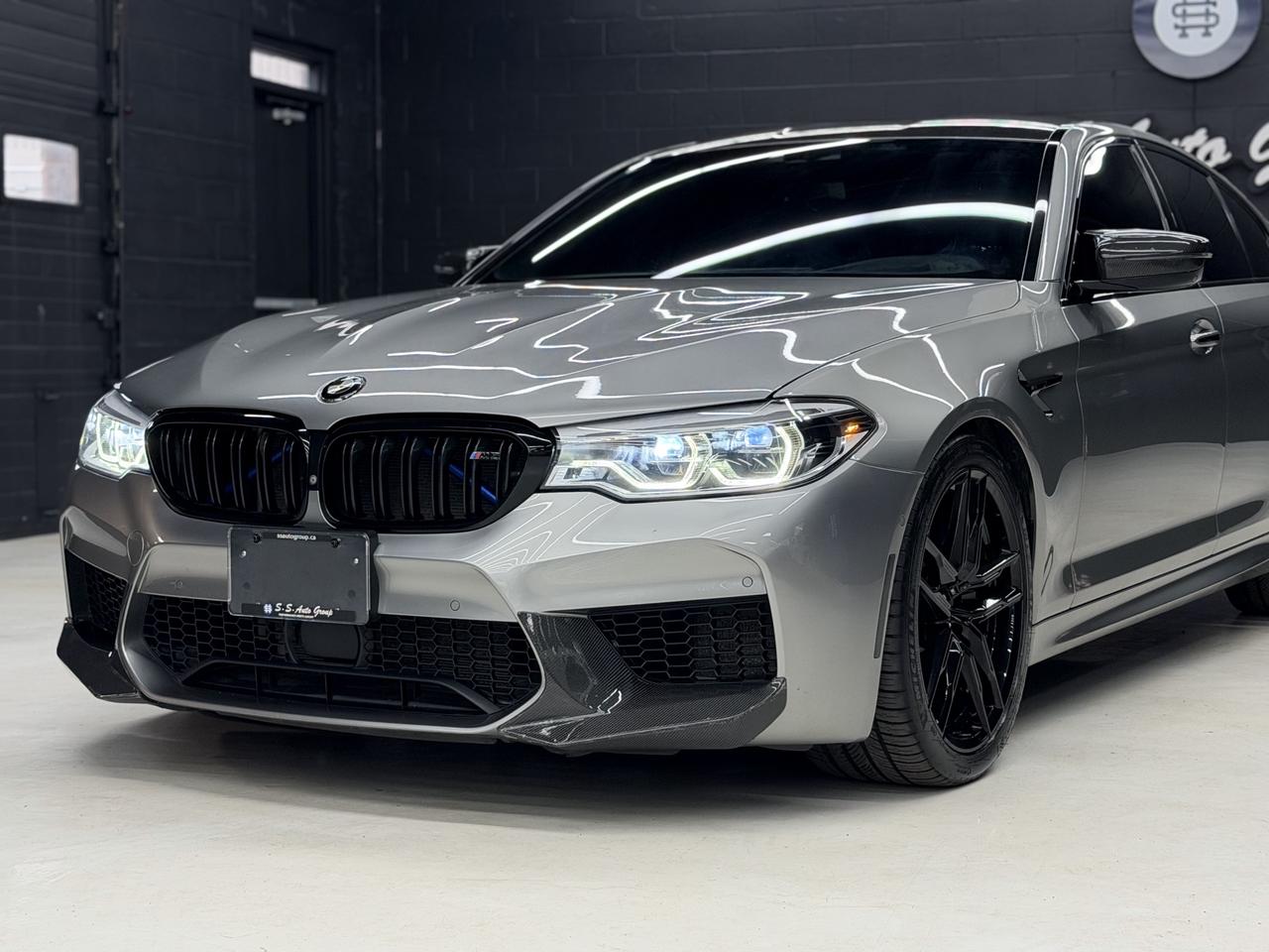 2018 BMW M5 COMPETITION|BOWERS & WILKINS|CARBON ROOF|ACC|LKA| Photo