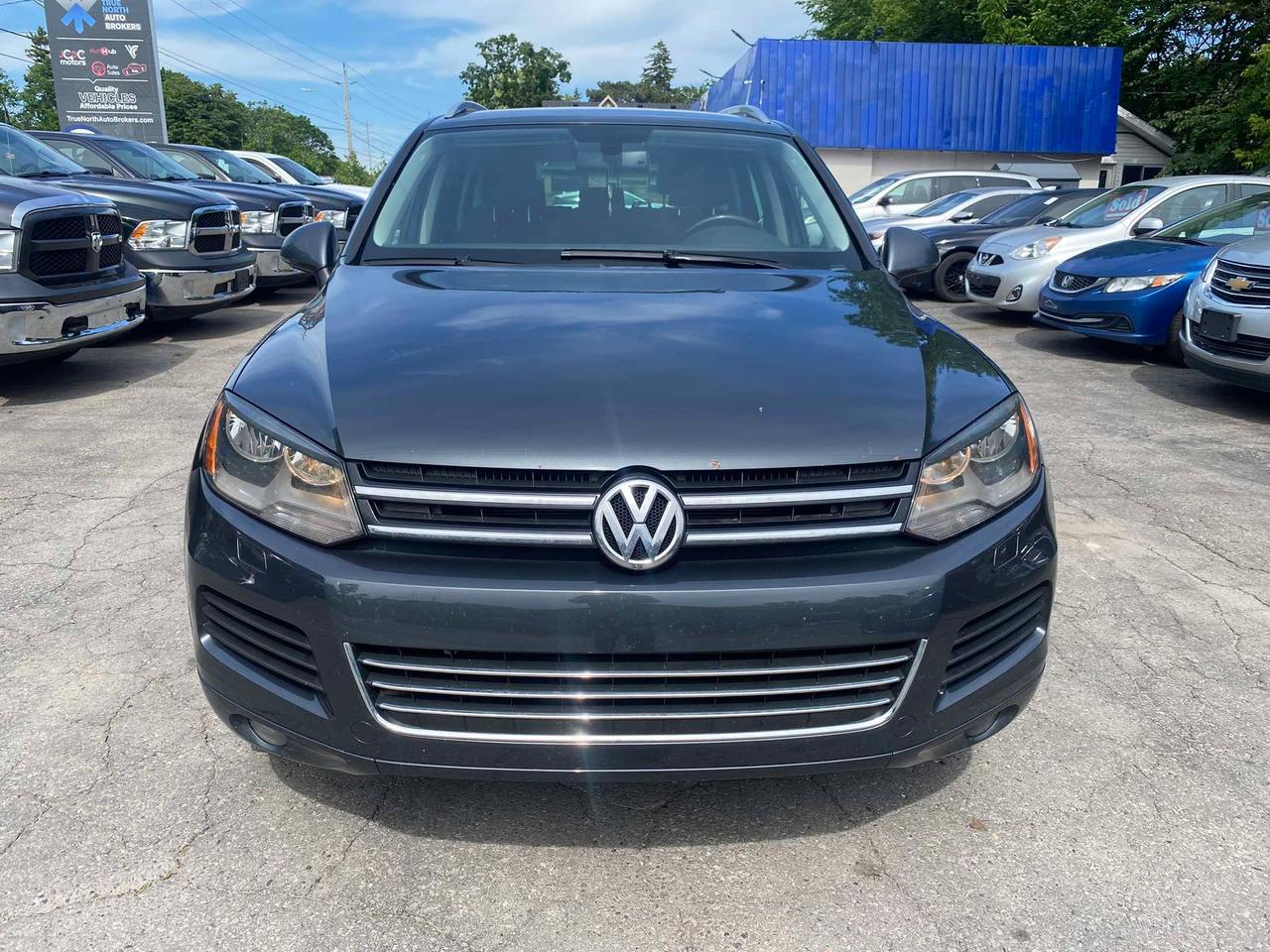 2011 Volkswagen Touareg Comfortline Photo1