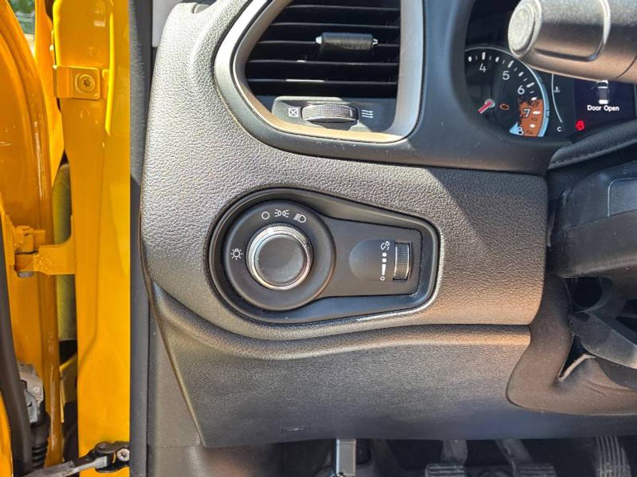 2016 Jeep Renegade Sport Photo