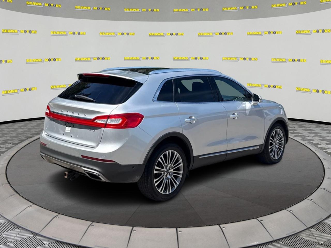 2016 Lincoln MKX Reserve Photo2