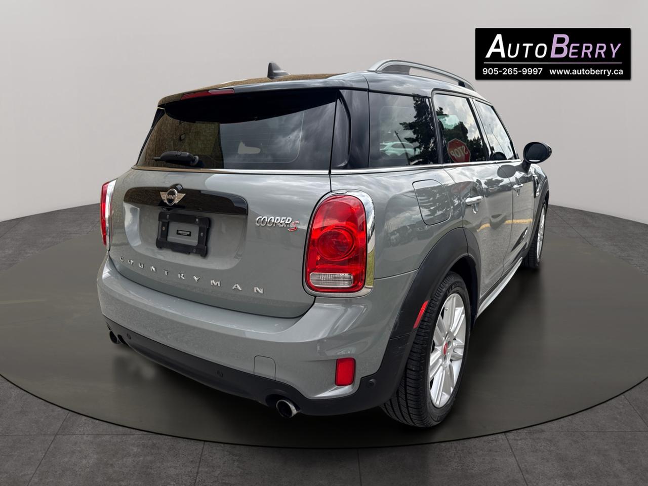 2017 MINI Cooper Countryman S Photo