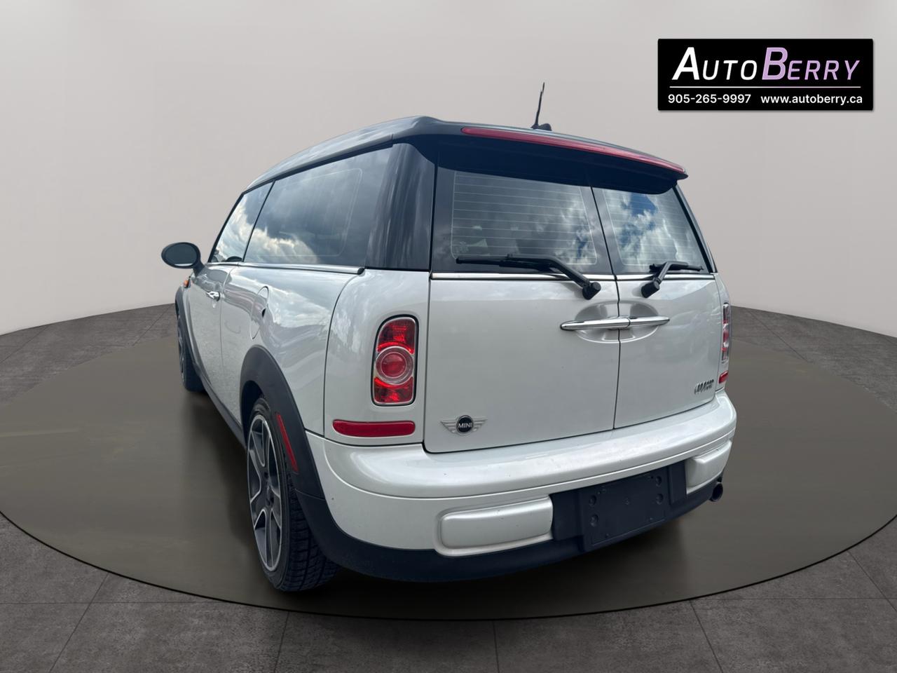 2011 MINI Cooper Clubman 2DR CPE Photo