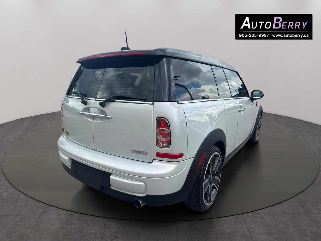 2011 MINI Cooper Clubman 2DR CPE Photo