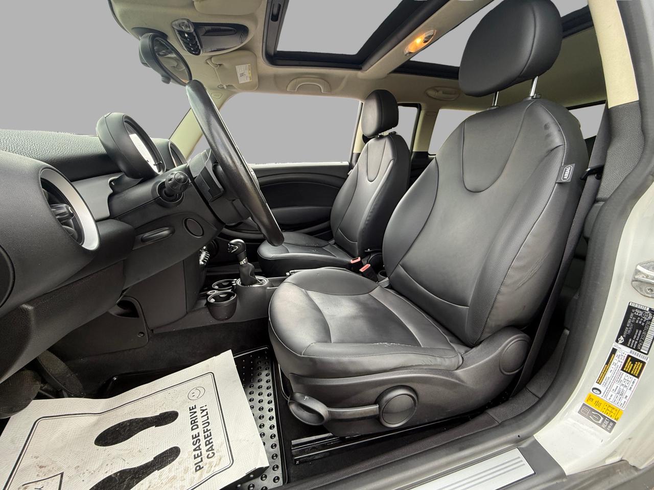 2011 MINI Cooper Clubman 2DR CPE Photo