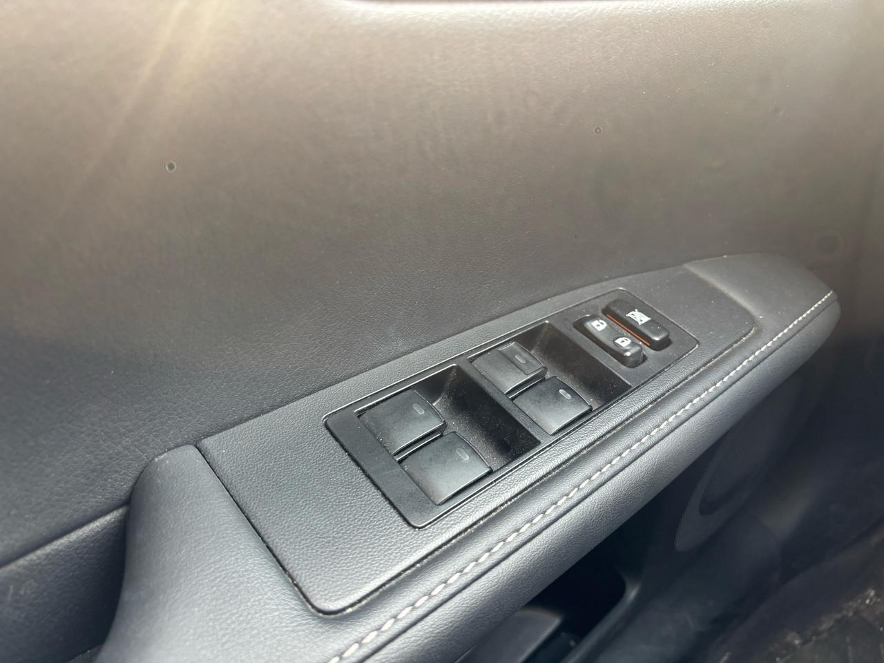 2013 Lexus ES 350 Navigation, Leather, Wood Trim 4dr Sdn Photo