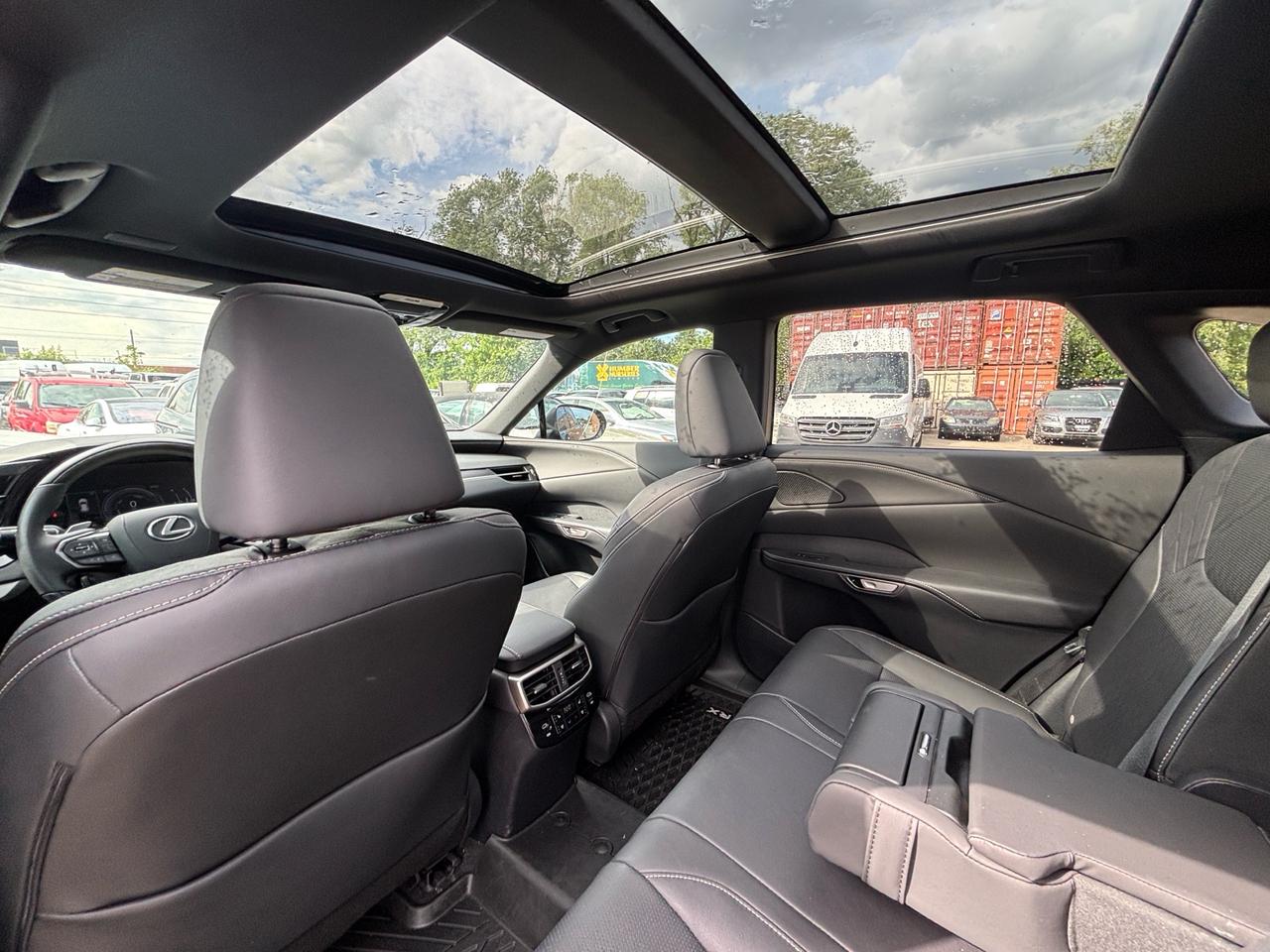 2024 Lexus RX 350 RX 350h Auto Photo